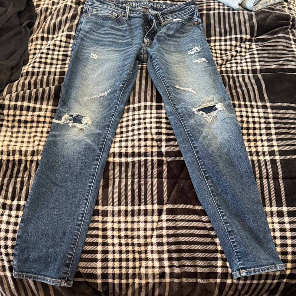 American Eagle Outfitters Men's Ripped Blue Skinny Jeans